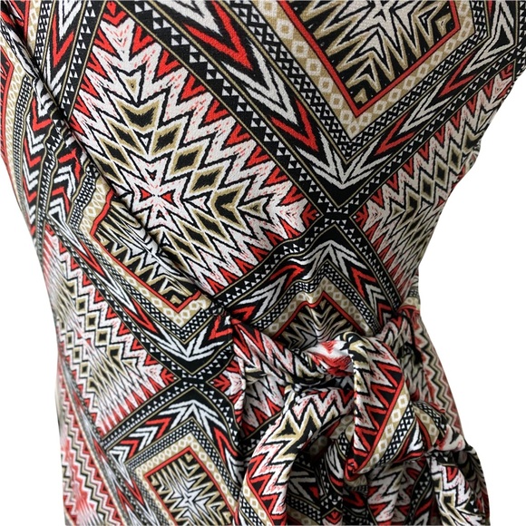 SUZY SHIER Wrap Short Sleeves Dress Size Small - Picture 5 of 10